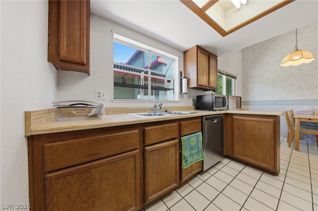 4433 Narit Drive Property Photo 7