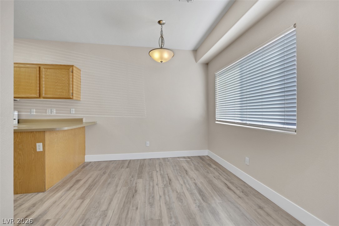 488 Parrot Beak Property Photo 5