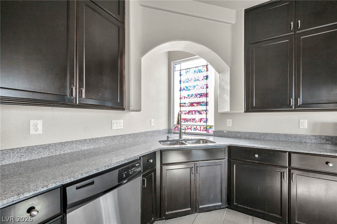 8228 Sorrel Street Property Photo 17