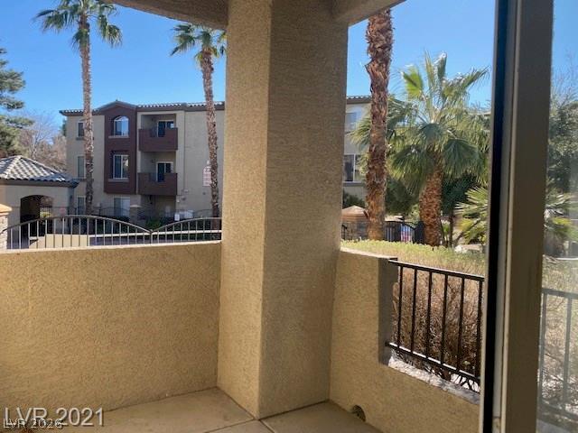 4400 South Jones Boulevard 1092 Property Photo 10