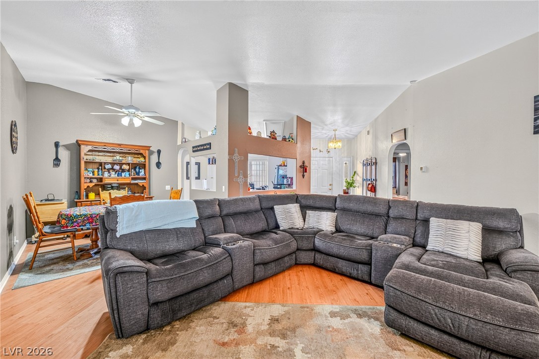 1510 Labrador Street Property Photo 7