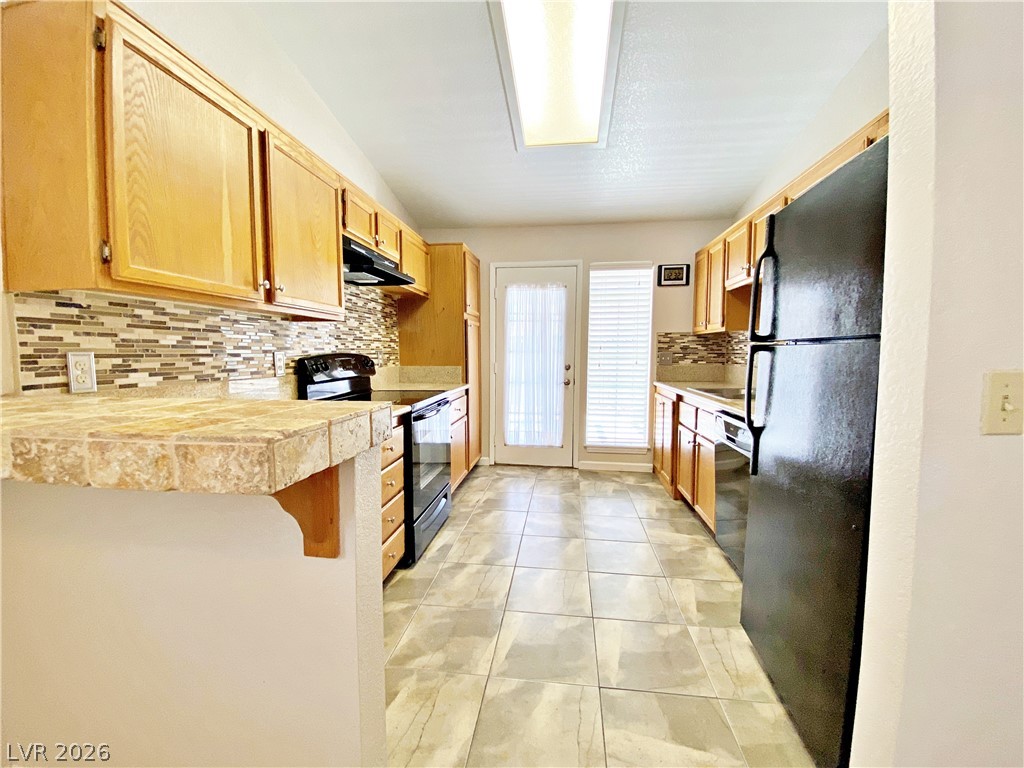 704 Callahan Point Drive Property Photo 5