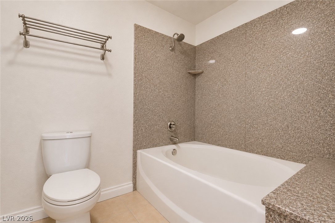 2606 South Durango Drive 246 Property Photo 24
