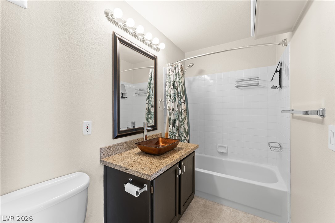 7950 West Flamingo Road 2142 Property Photo 15