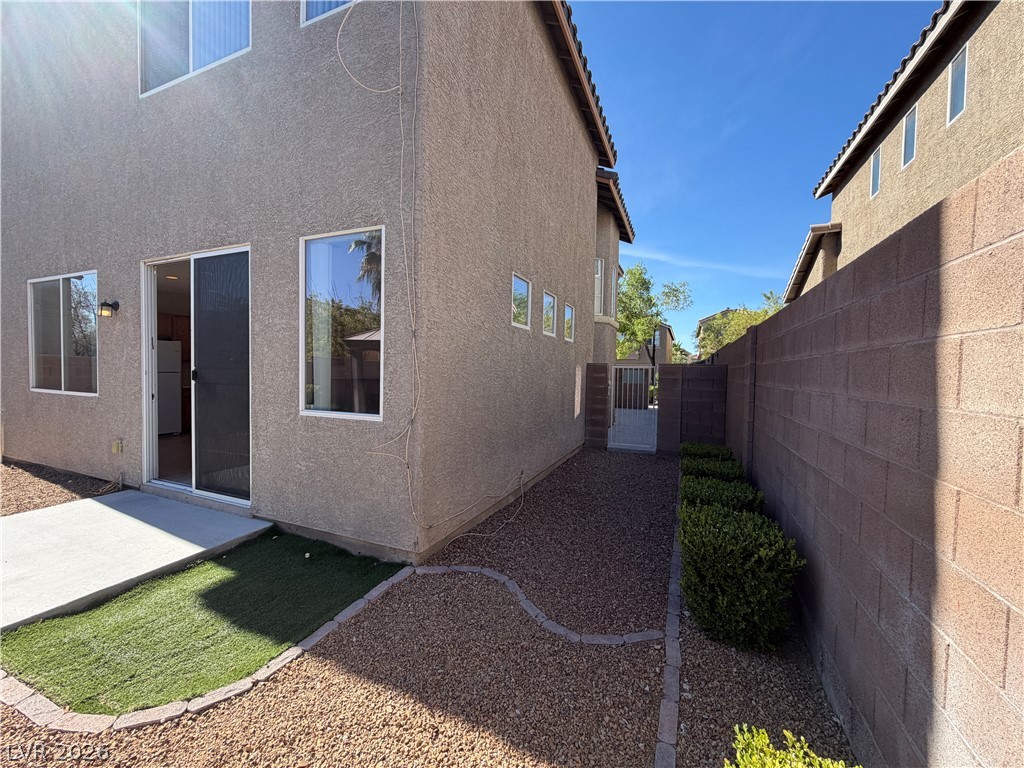 9412 Santana Siesta Avenue Property Photo 25