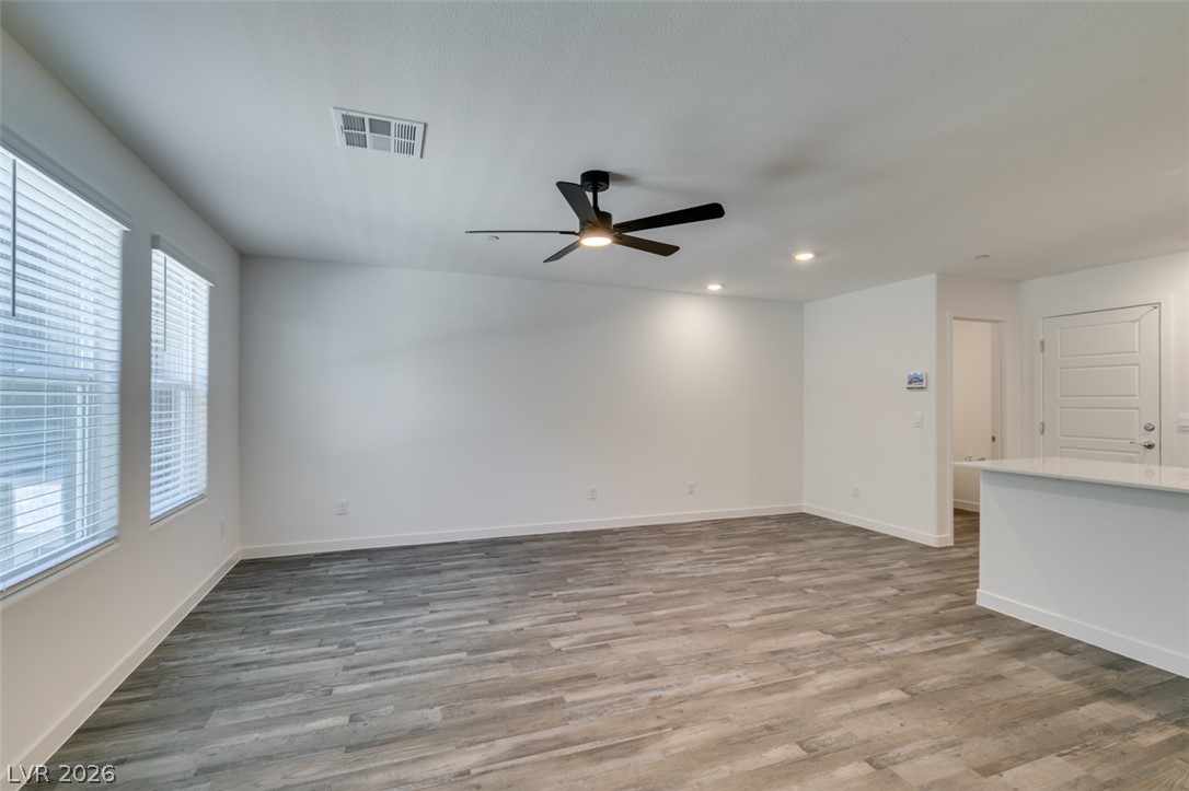 9849 Hidden Pass Avenue Property Photo 7