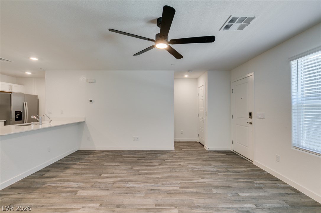 9849 Hidden Pass Avenue Property Photo 14