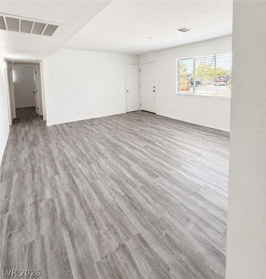 2716 Spear Street Property Photo 2