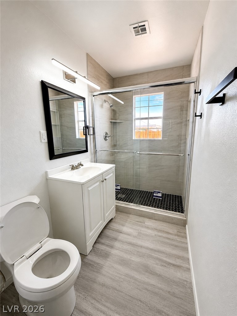2716 Spear Street Property Photo 5
