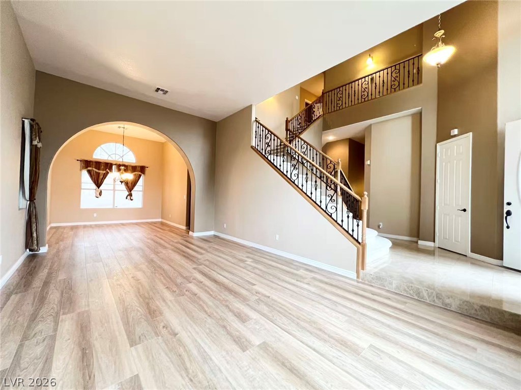 2105 Eaglepath Circle Property Photo 3