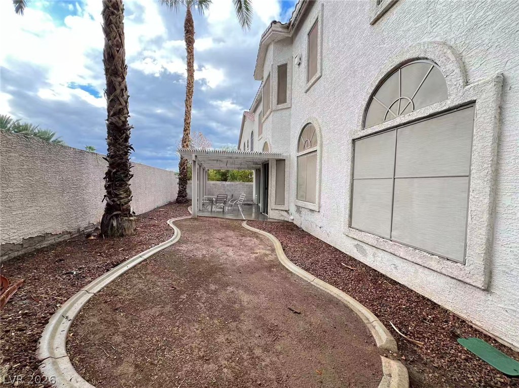 2105 Eaglepath Circle Property Photo 34