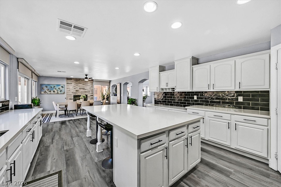 2647 Regency Cove Court Property Photo 14