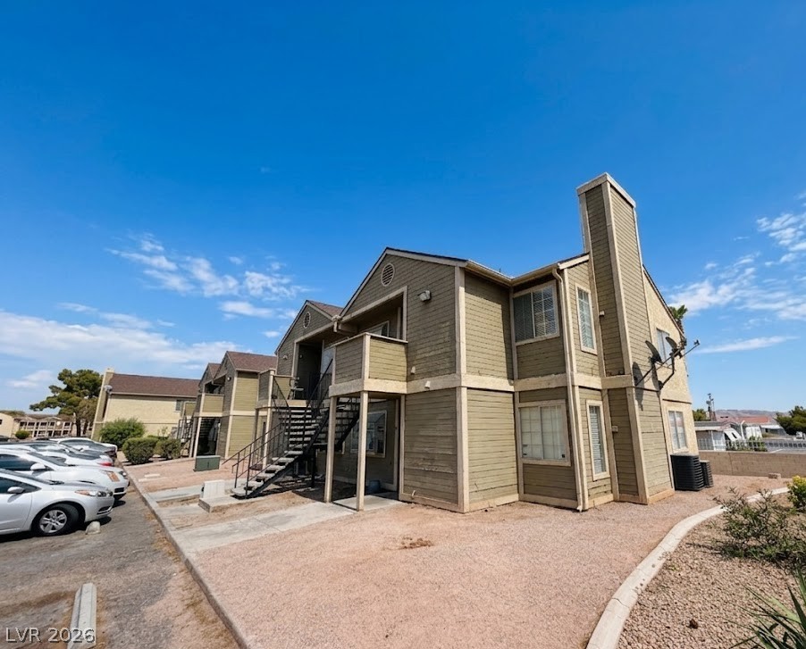 2724 Aarondavid Drive D Property Photo 1