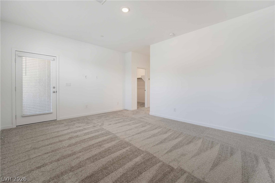 2558 Venetia Pointe Street Property Photo 12