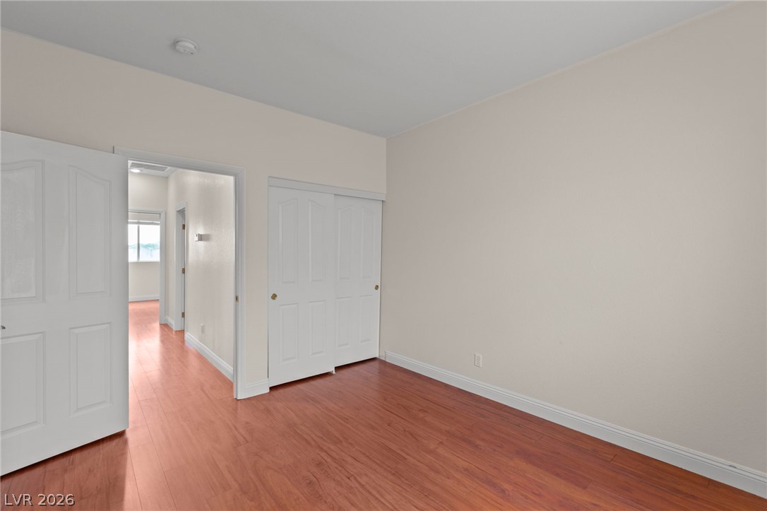 4512 Dawn Peak Street Property Photo 28