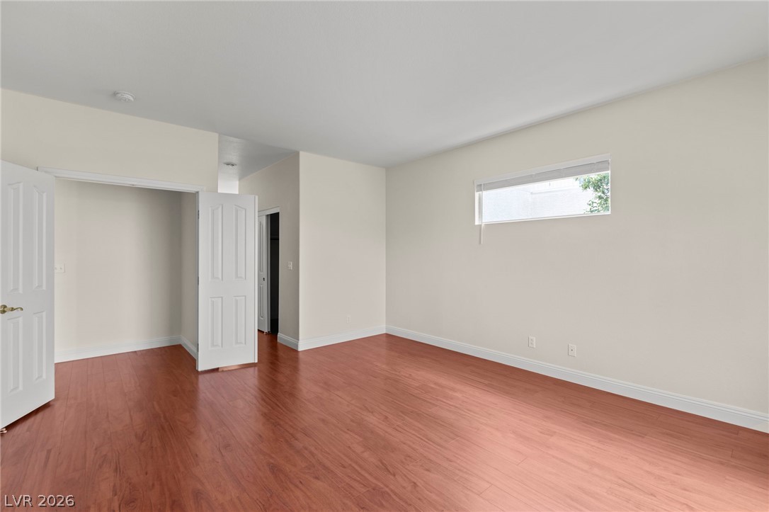 4512 Dawn Peak Street Property Photo 35