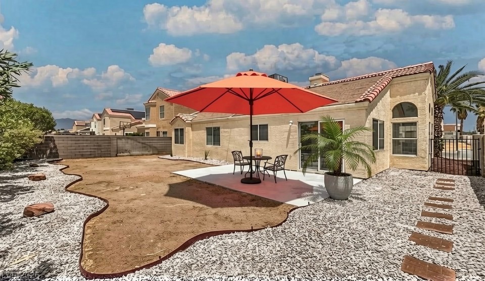 3511 Farina Drive Property Photo 24