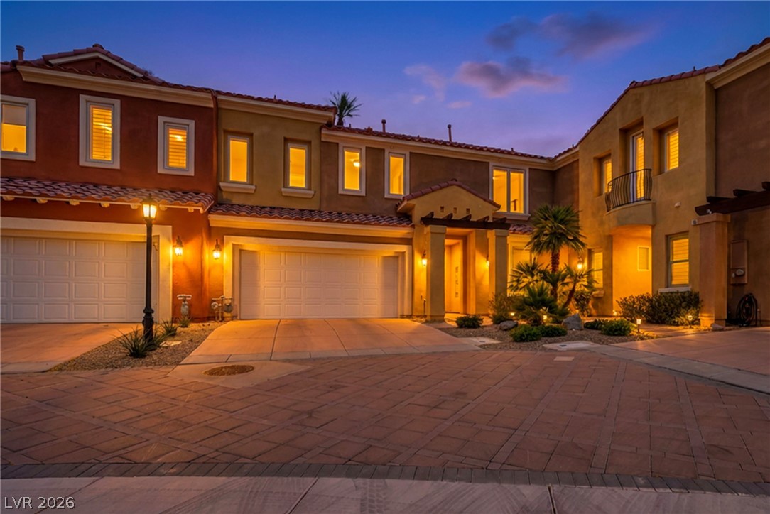 23 Cerchio Basso Property Photo 4