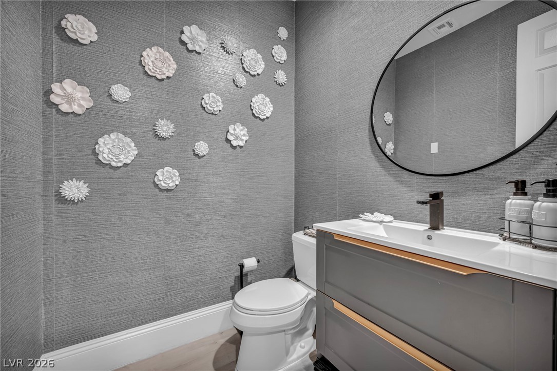 23 Cerchio Basso Property Photo 10