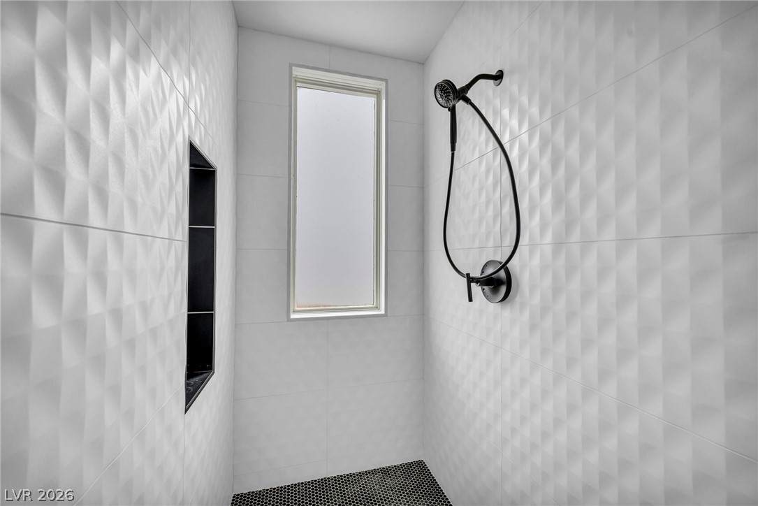 23 Cerchio Basso Property Photo 15