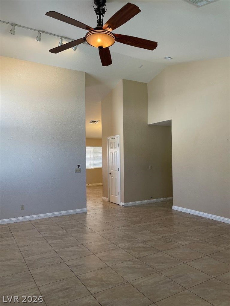 5905 April Lane Property Photo 6