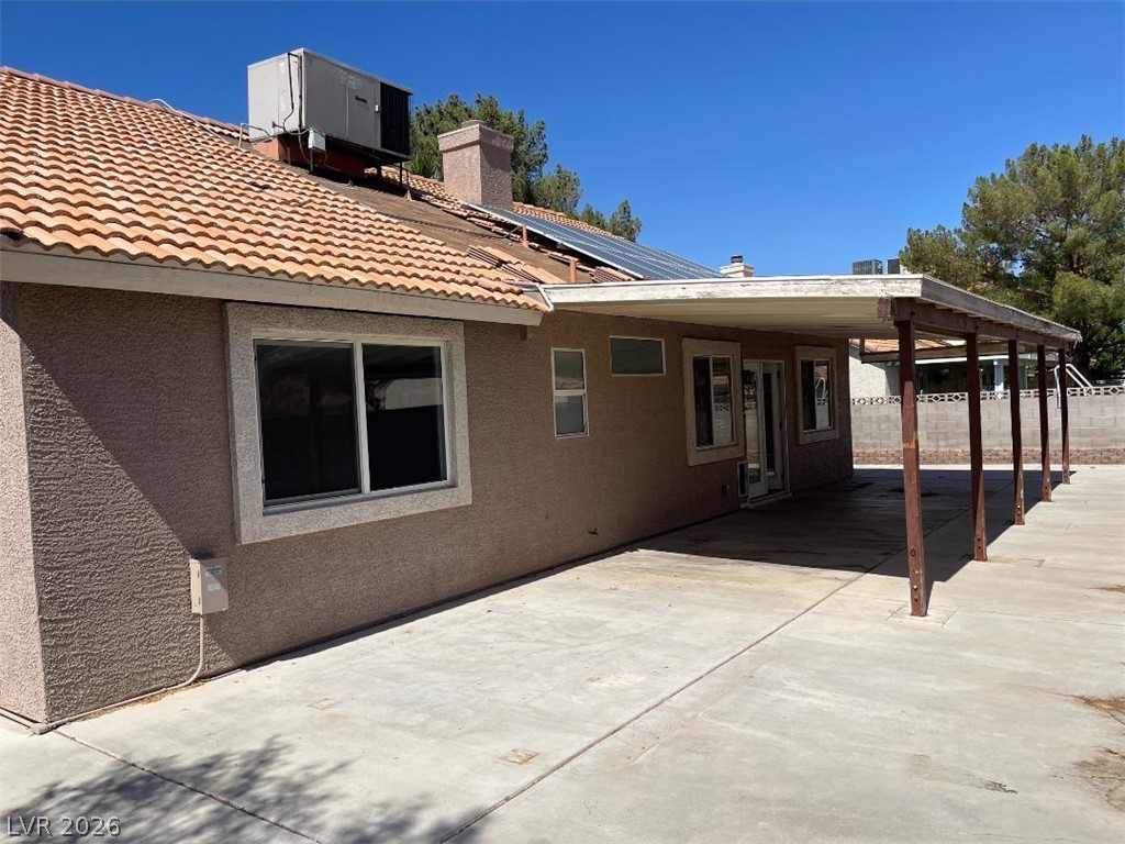 5905 April Lane Property Photo 29