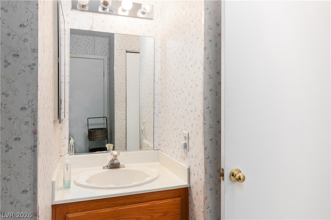 2192 Aspen Mirror Way 102 Property Photo 24