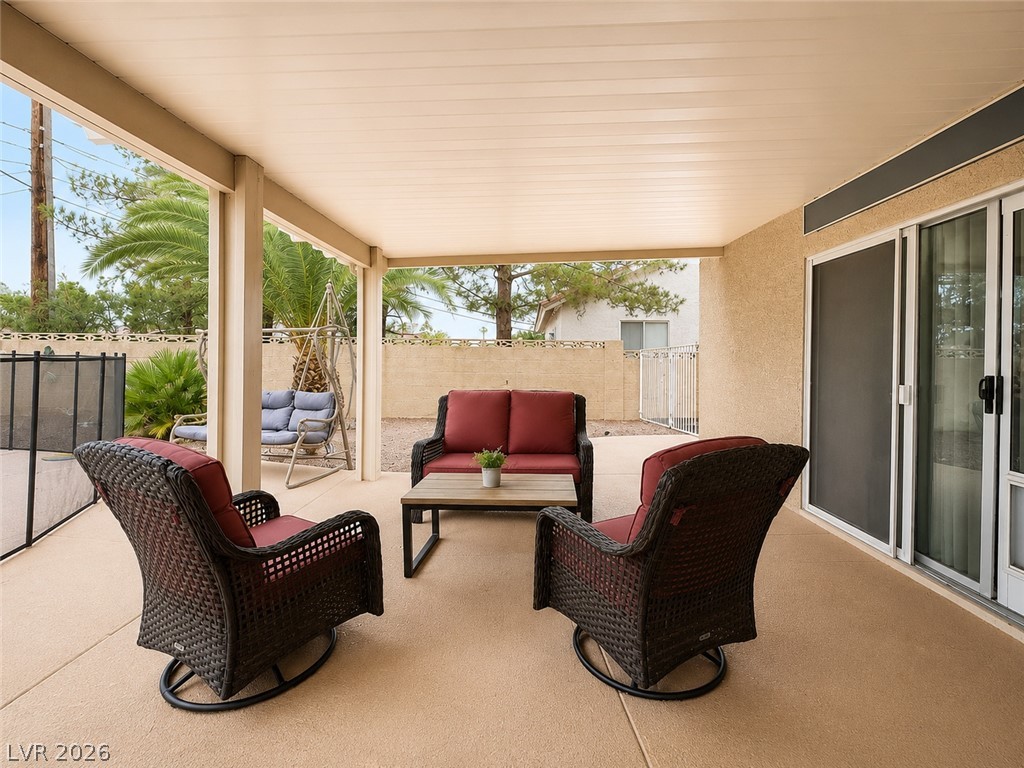 8121 Handle Bar Lane Property Photo 8