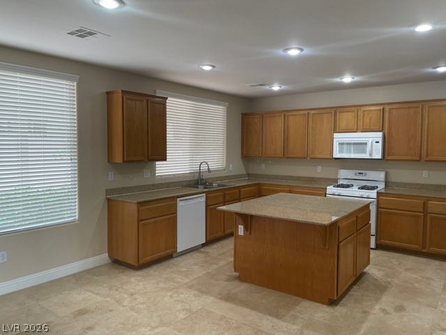 321 Waterton Lakes Avenue Property Photo 6