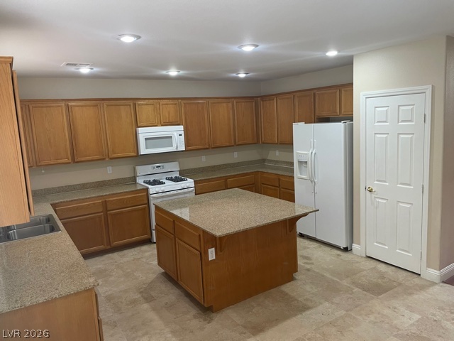 321 Waterton Lakes Avenue Property Photo 7