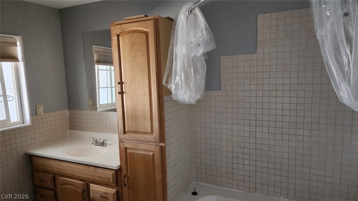 4897 Sawyer Avenue Property Photo 20