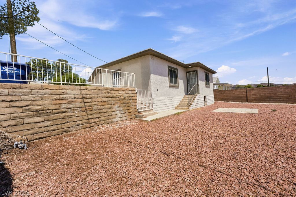 15 Valley View Lane Property Photo 14