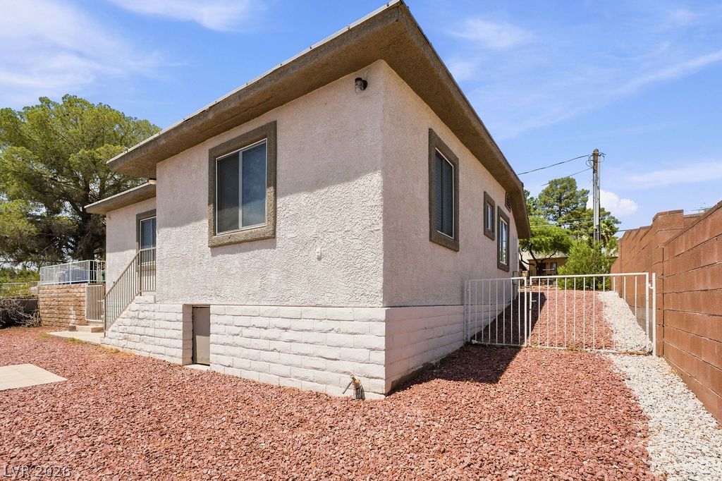 15 Valley View Lane Property Photo 53