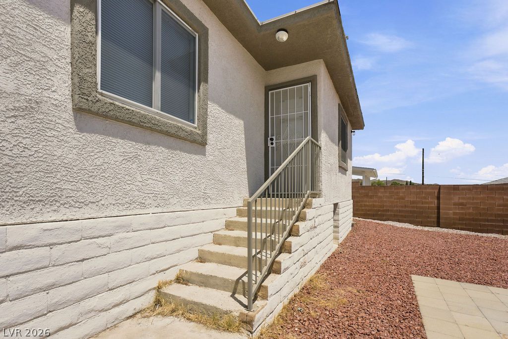 15 Valley View Lane Property Photo 57