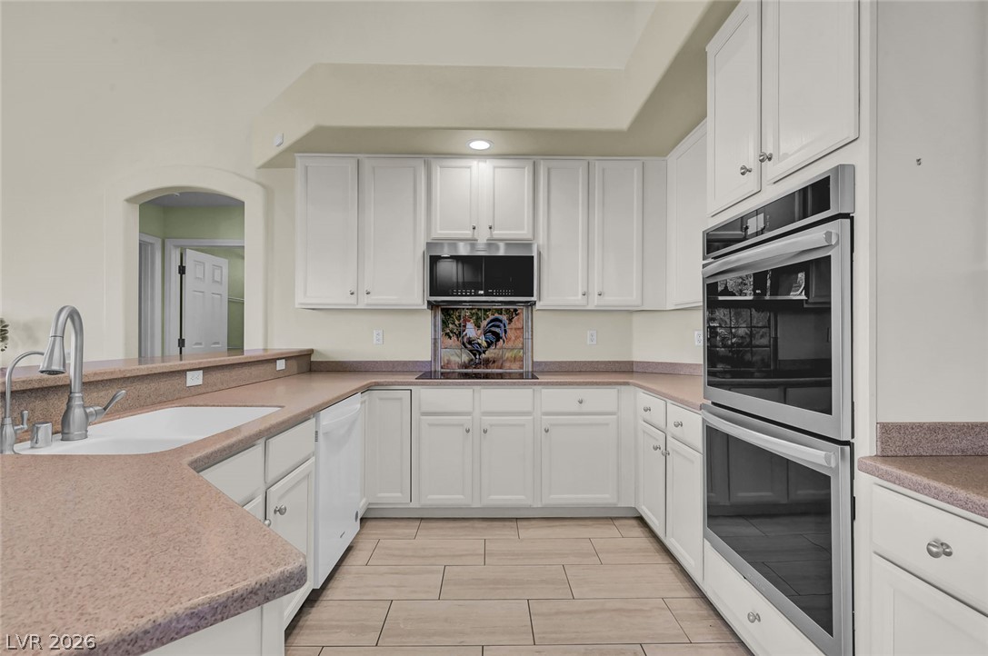 2034 Bobtail Circle Property Photo 6