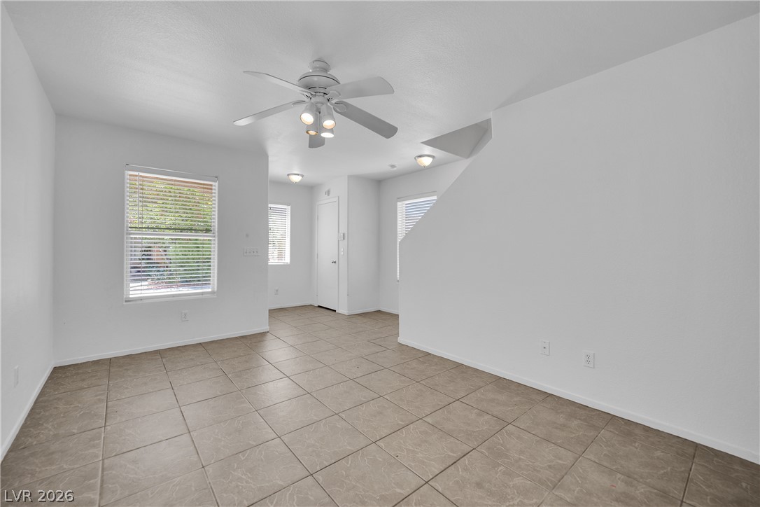 6889 Graceful Cloud Avenue Property Photo 4