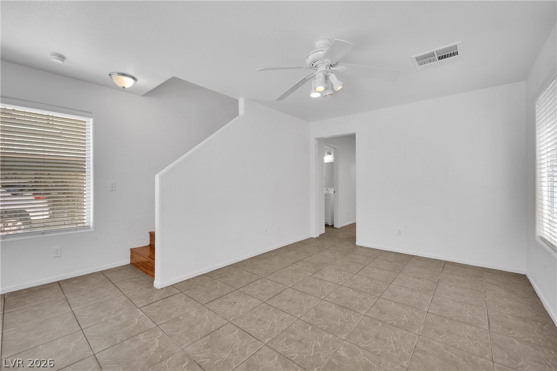 6889 Graceful Cloud Avenue Property Photo 6