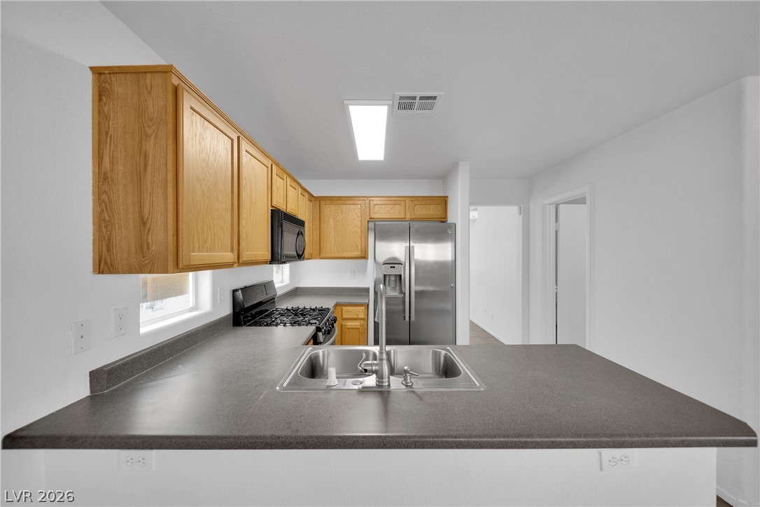6889 Graceful Cloud Avenue Property Photo 10