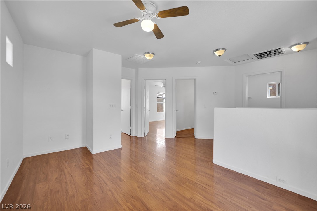 6889 Graceful Cloud Avenue Property Photo 17