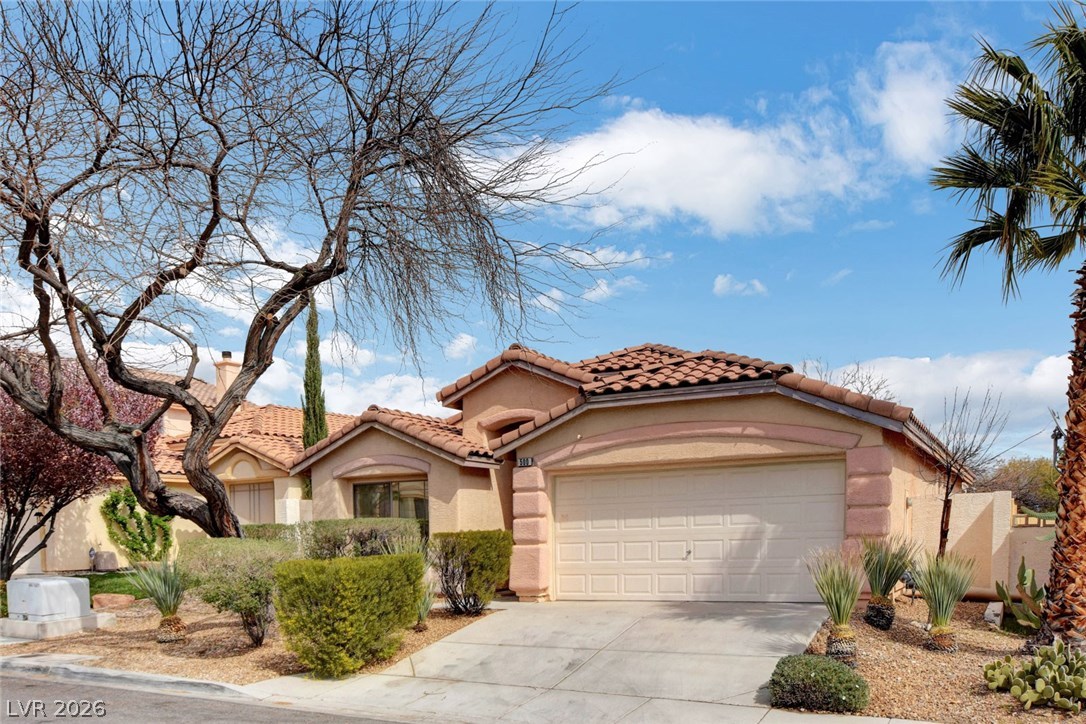 500 Carlton Kay Property Photo 3