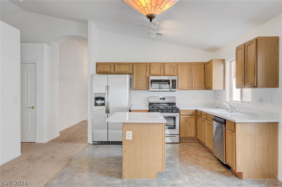 500 Carlton Kay Property Photo 12