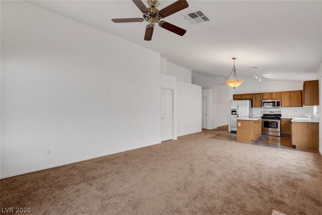 500 Carlton Kay Property Photo 15