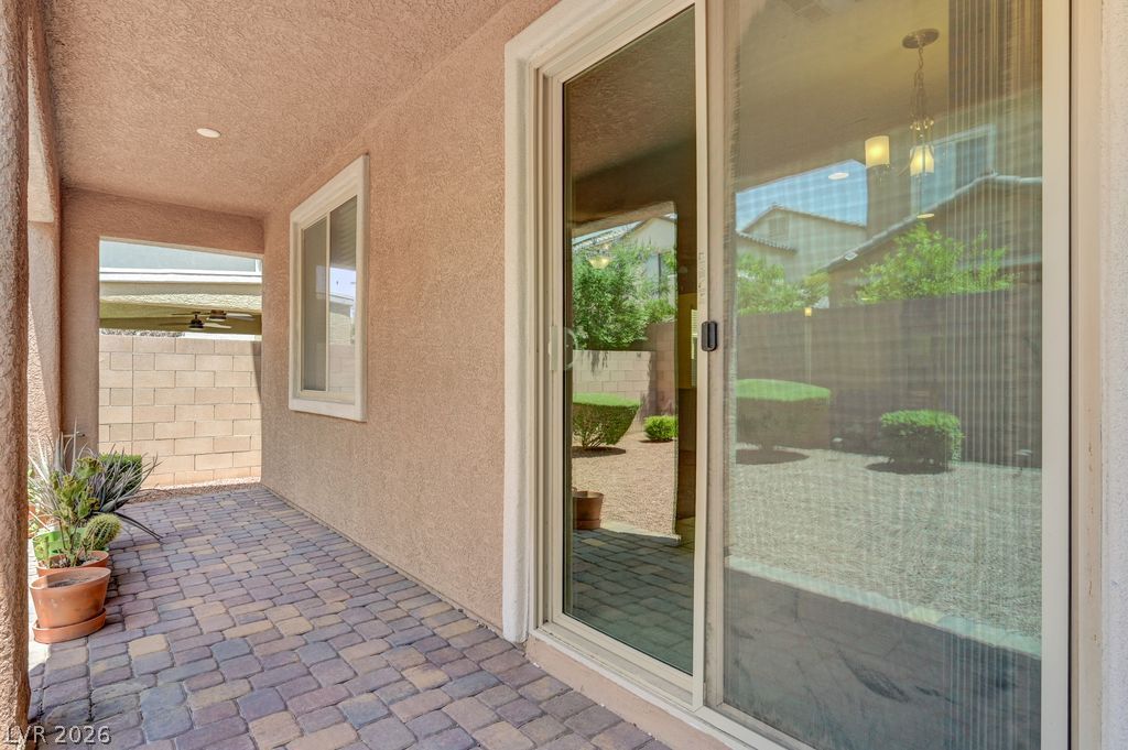 6221 Canterbury Field Road Property Photo 33