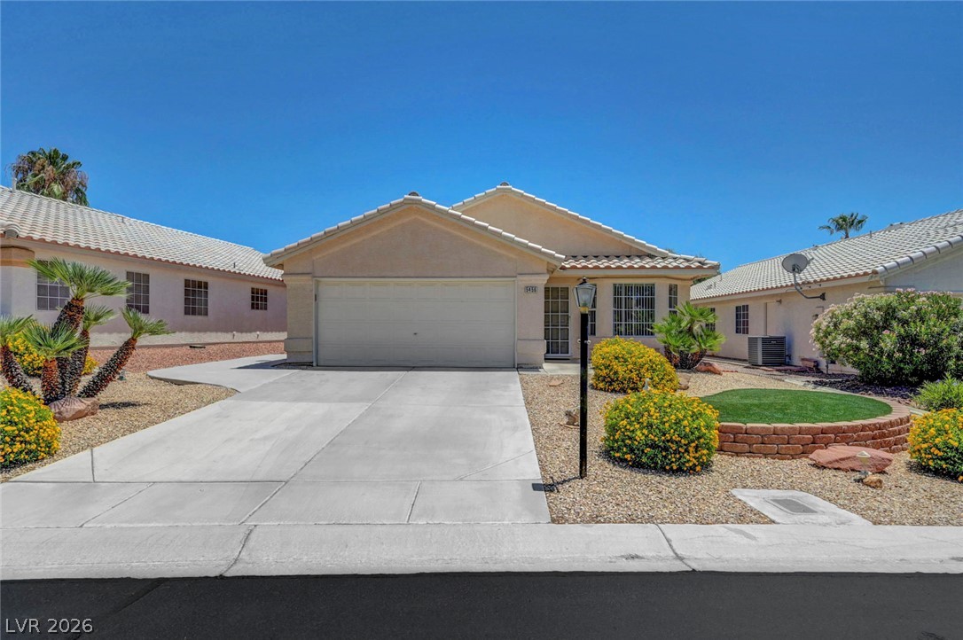 5456 Beach Pine Street Property Photo 2
