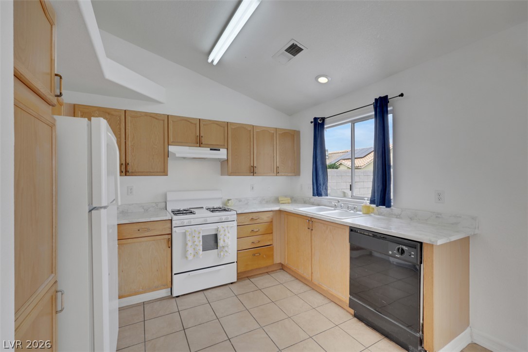 4643 Califa Drive Property Photo 10