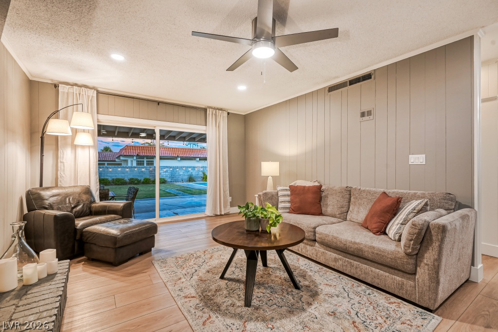 1281 Strong Drive Property Photo 17
