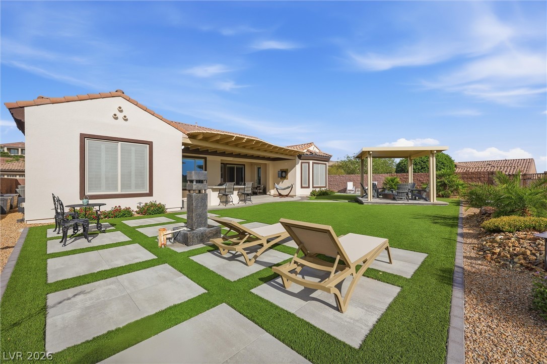 2913 Grande Arch Street Property Photo 14