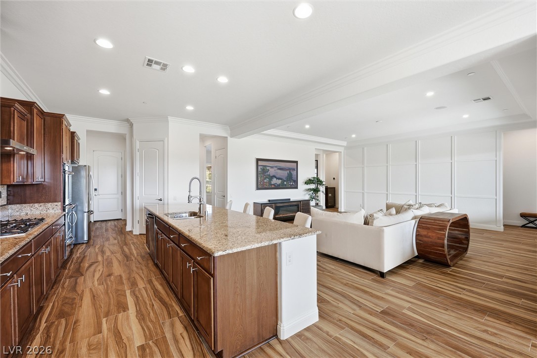 2913 Grande Arch Street Property Photo 33