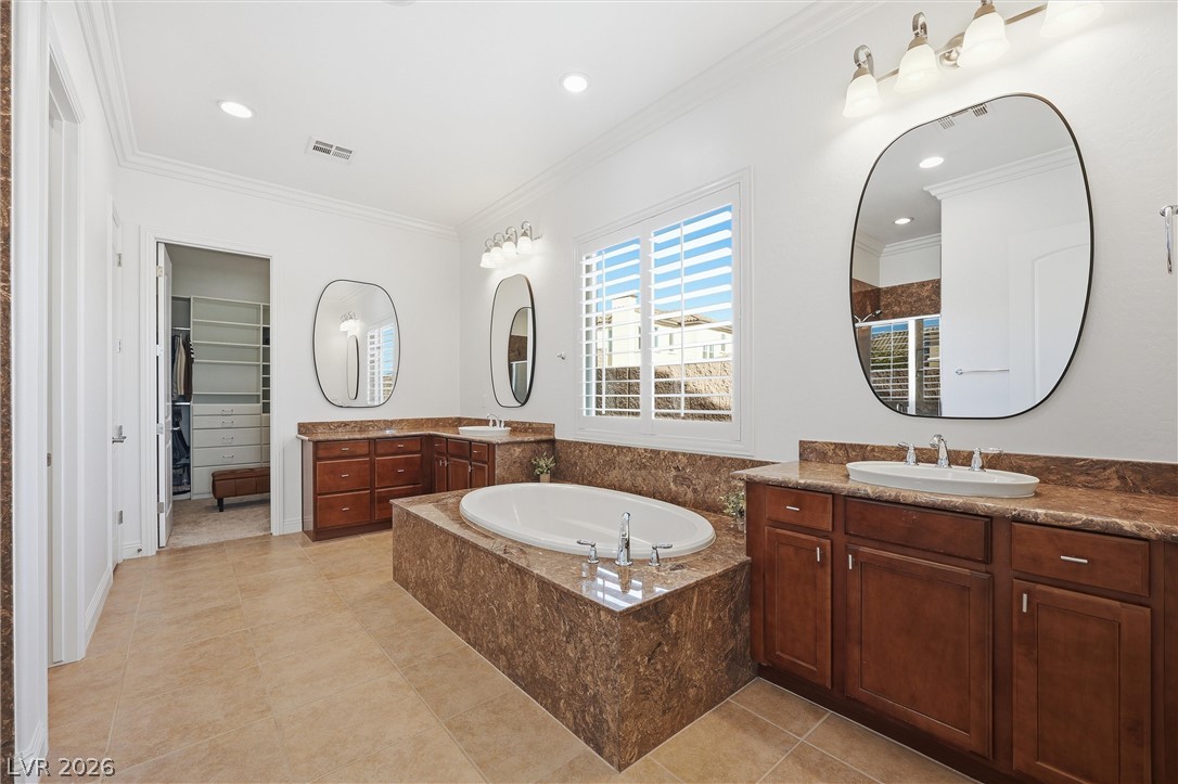 2913 Grande Arch Street Property Photo 44