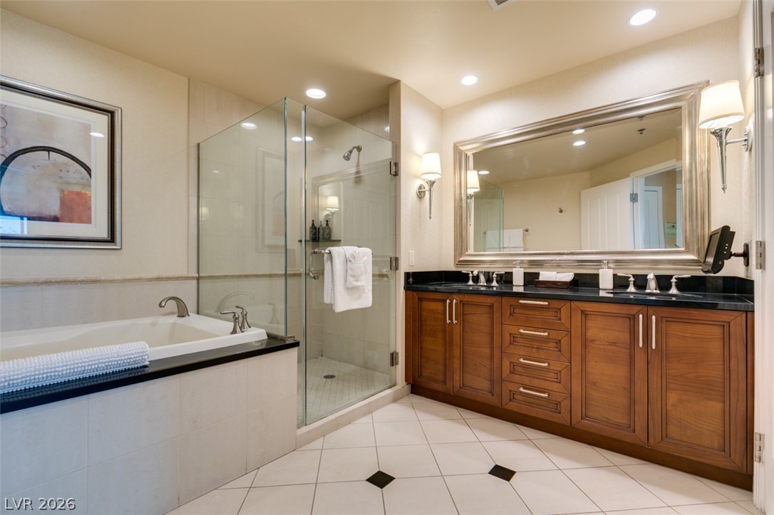 145 East Harmon Avenue 3205 Property Photo 28